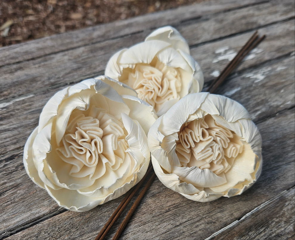 Handmade Flowers - Sola Flower - Ivory Ruffle Peony 7/8cm